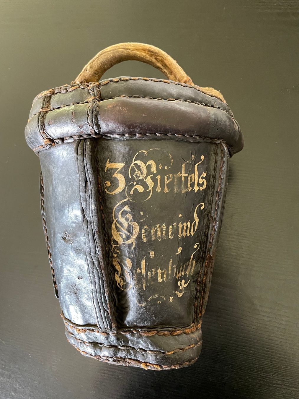 Sonstiges für Haushalt & Wohnen: Löscheimer 1817 Eimer Leder Feuerwehr Erlenbach antik Deko – Gebraucht aus Oftringen von noreply 1