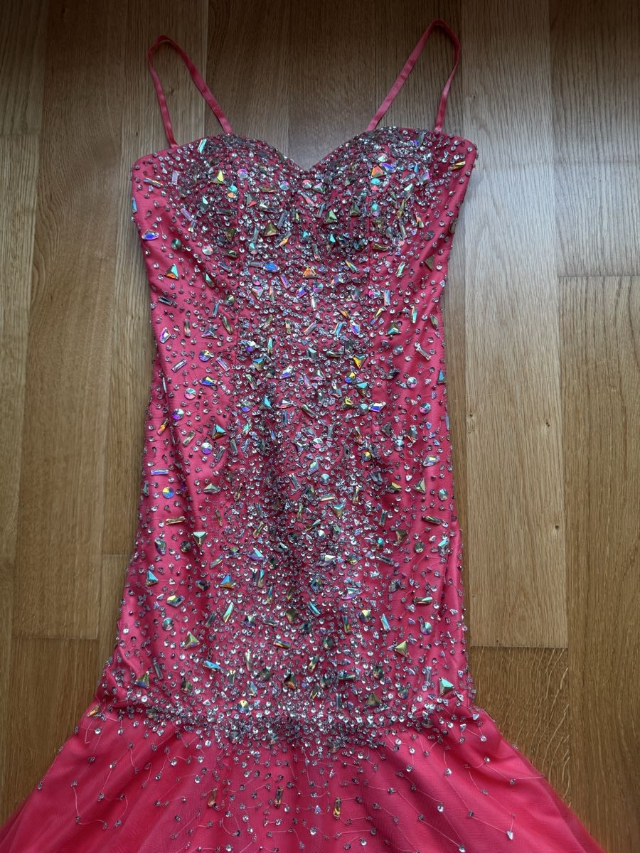Kleider: Glitzerndes Abendkleid, Gr. 36, Lachsrosa, Samyra – Gebraucht aus Winterthur von mar_hcp9 1