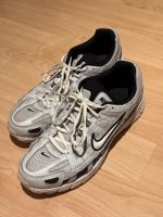 Nike P-6000 Bowerman Series grau weiss gebraucht Zustand