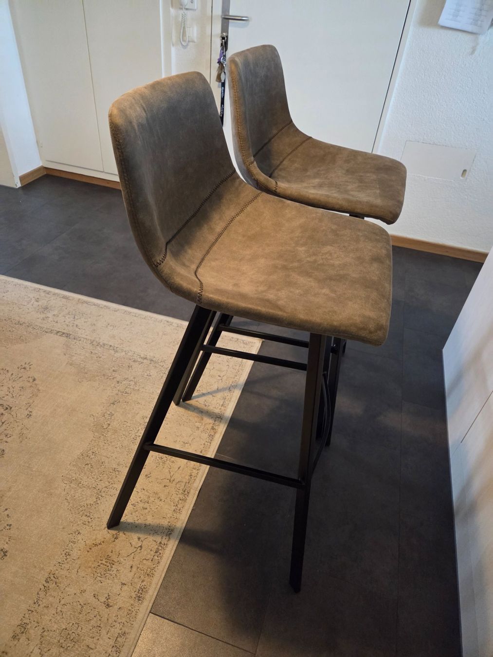 Hocker: 2 Barhocker – Gebraucht aus Aesch BL von ann_9rq8