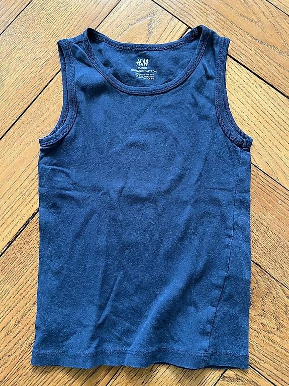 H&M Camicie, T-shirt & Polo: Unterhemd Gr. 110/116 – Usato da Bern venduto da tan_2rrh 3