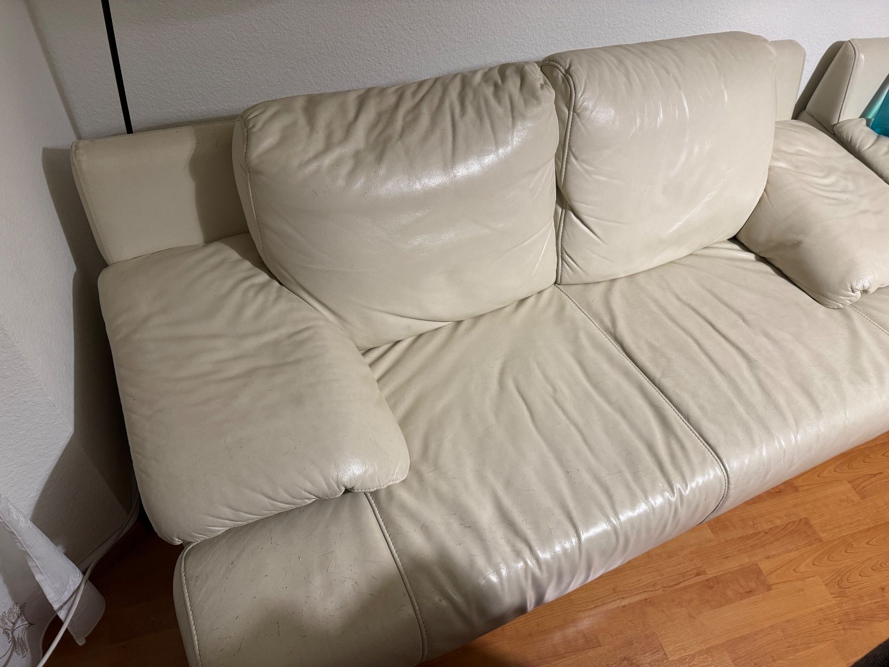 Divani: 2x Ledersofas mit grosser Ottomane – Usato da Zürich venduto da and_9jfk 6