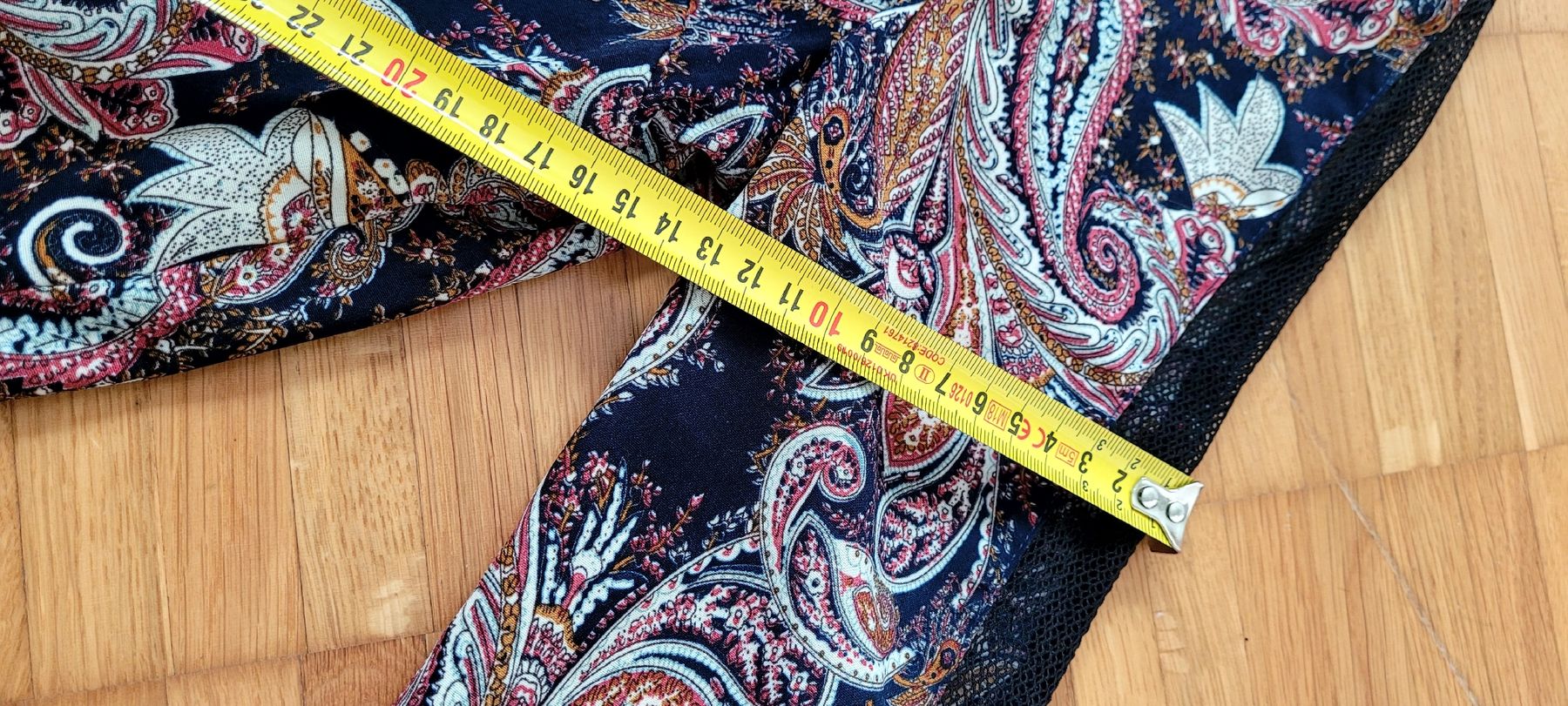 Blusen: Schicke Bluse mit Paisley Muster, Gr. S  neu – Neu (gemäss Beschreibung) aus Emmenbrücke von gatasalvache 4
