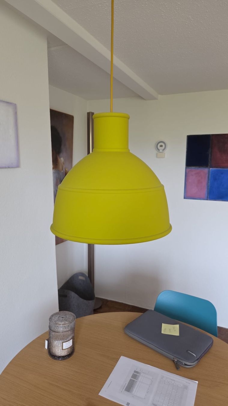 Lampadari & plafoniere: Muri unfold Hängeleuchte senfgelb gebraucht – Nuovo (secondo la descrizione) da Weissbad venduto da Studently