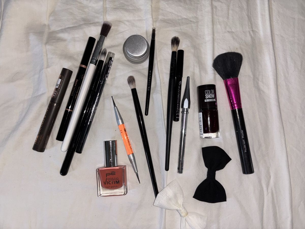 Maquillage: Make-up Set alles neu  – Neuf (Voir description) à Fislisbach par secondhandF