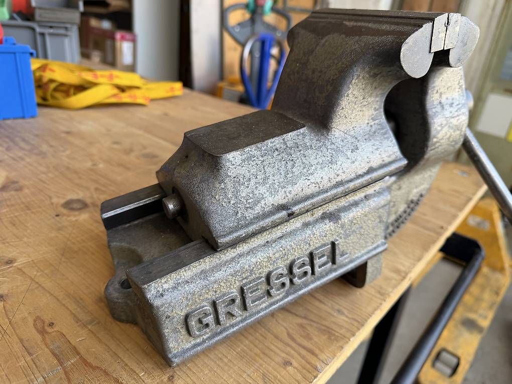 Gressel Tutti gli attrezzi: 125er Gressel Schraubstock – Usato da Necker venduto da liq24 3