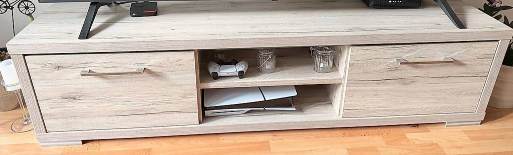Mobili TV:  TV Kommode  – Usato da Kriens venduto da MarkoCirkovic