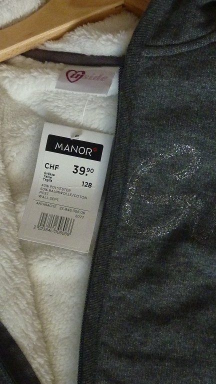 Giacche & Cappotti: Super Jacke aus Manor Gr. 128 – Nuovo e nell'imballaggio originale da Melchnau venduto da BarbaraD01 2