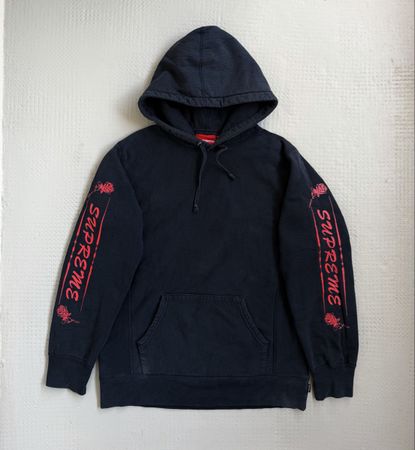 Supreme Rosen Hoodie Dunkelblau 