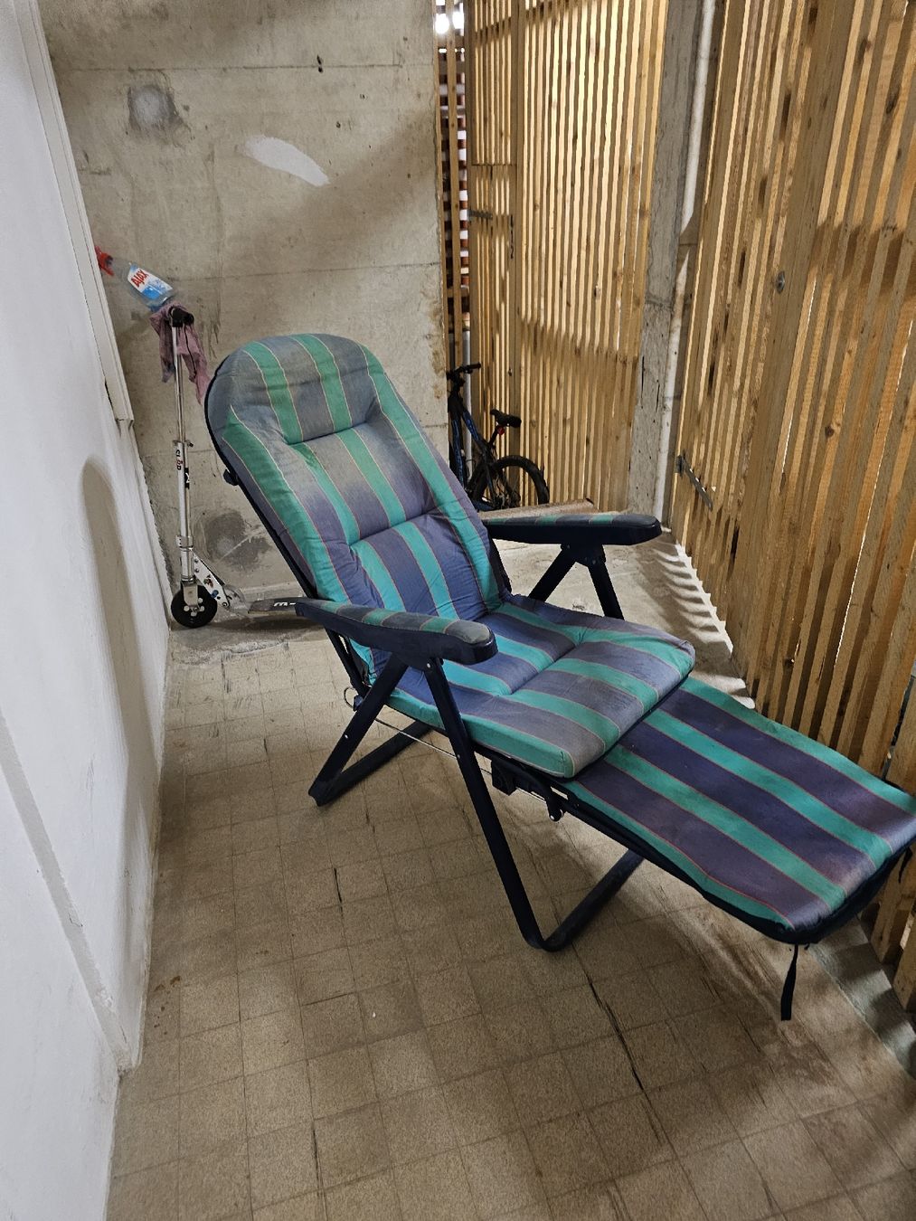 Liegen & Liegestühle: chaise longue a vendre – Neu (gemäss Beschreibung) aus La Chaux-de-Fonds von gpm_2tym 4