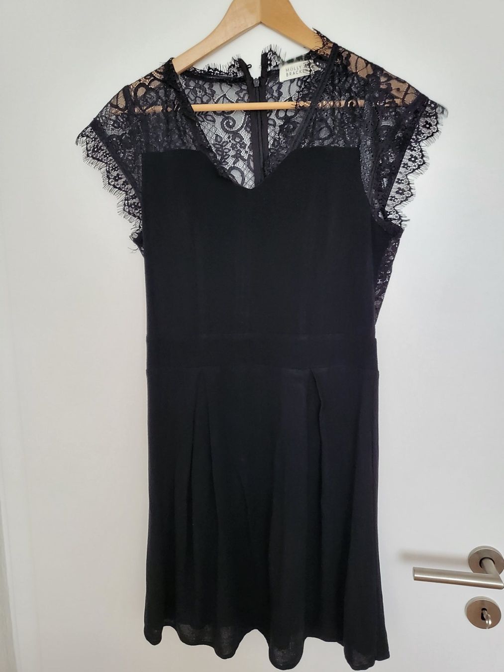 Kleider: Robe – Gebraucht aus bern von gsh_2w9d