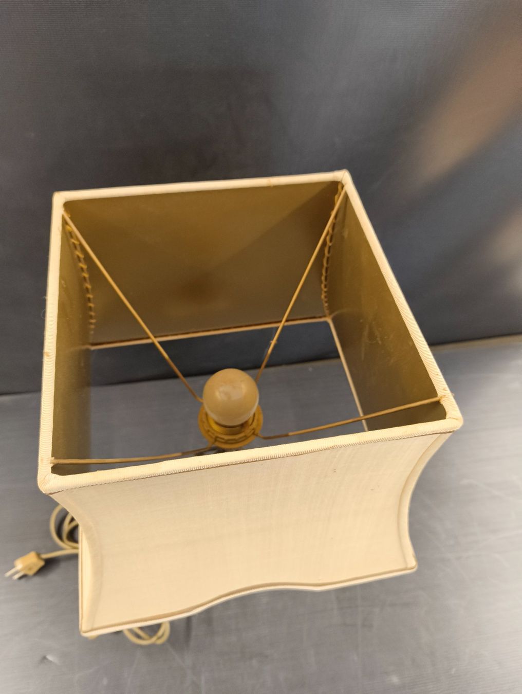 Lampen: Tischlampe aus Messing – Gebraucht aus Basel von bk_brockibasel 3