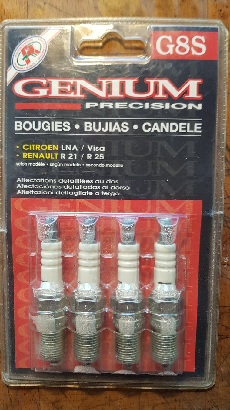 Champion Toutes les pièces détachées: 4x Zündkerzen G8S – D'occasion à Zezikon par Upsetter