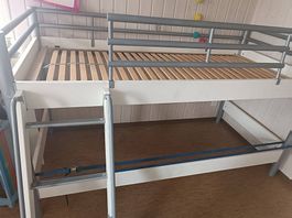 Lit en hauteur enfant 80×180 cm avec toboggan