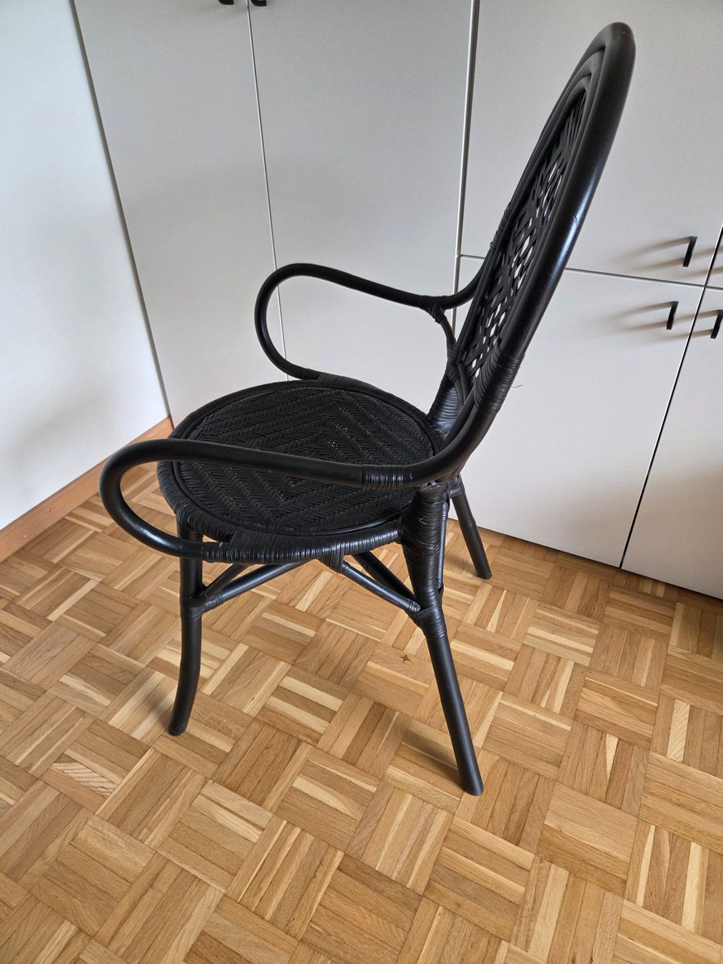 Ikea Sedie: Schwarzer Esszimmersessel / Ikea, Stuhl (Rattan) – Usato da Basel venduto da jer_cmp6 2