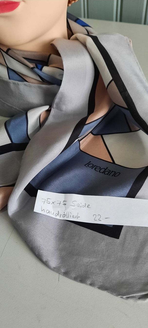 Foulard & Sciarpe: Foulard – Nuovo e nell'imballaggio originale da Degersheim venduto da chatzgrau