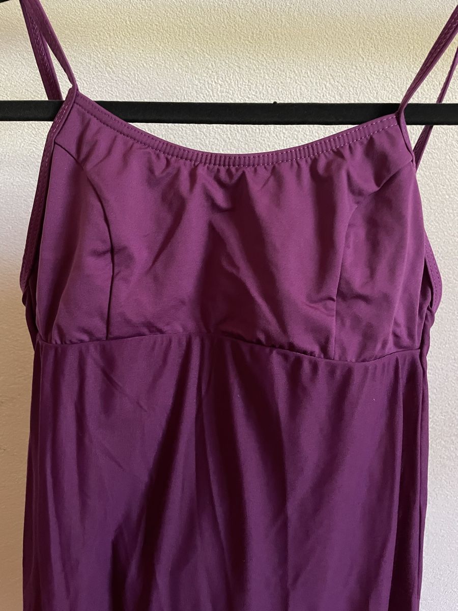 Canottiere & Pantaloni: Damen Tanzbody Lila Gr. 36 – Usato da Disentis/Mustér venduto da sil_nx77 1