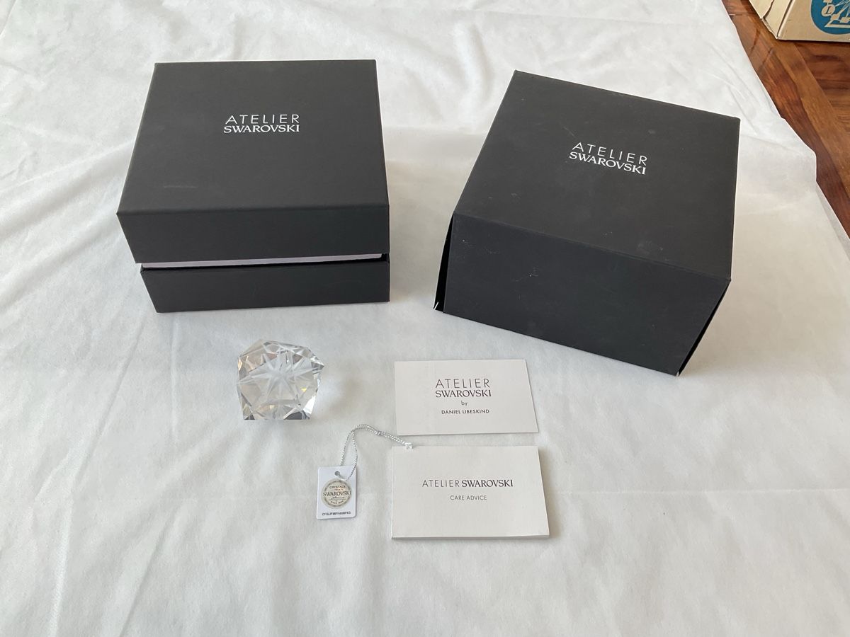 Swarovski Figuren: Crystal de Swarovski design by Daniel Libeskind – Gebraucht aus Malleray von Robot12
