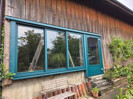 Schiebefenster mit Türe - dunkelgrün Aluminium 3-teilig