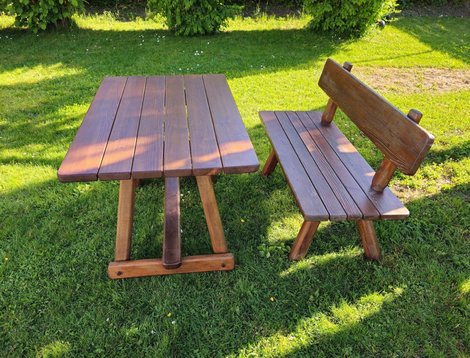 Hunn Tavoli: Gartentisch mit Sitzbank von Hunn – Usato da Etzgen venduto da juj_b678 2