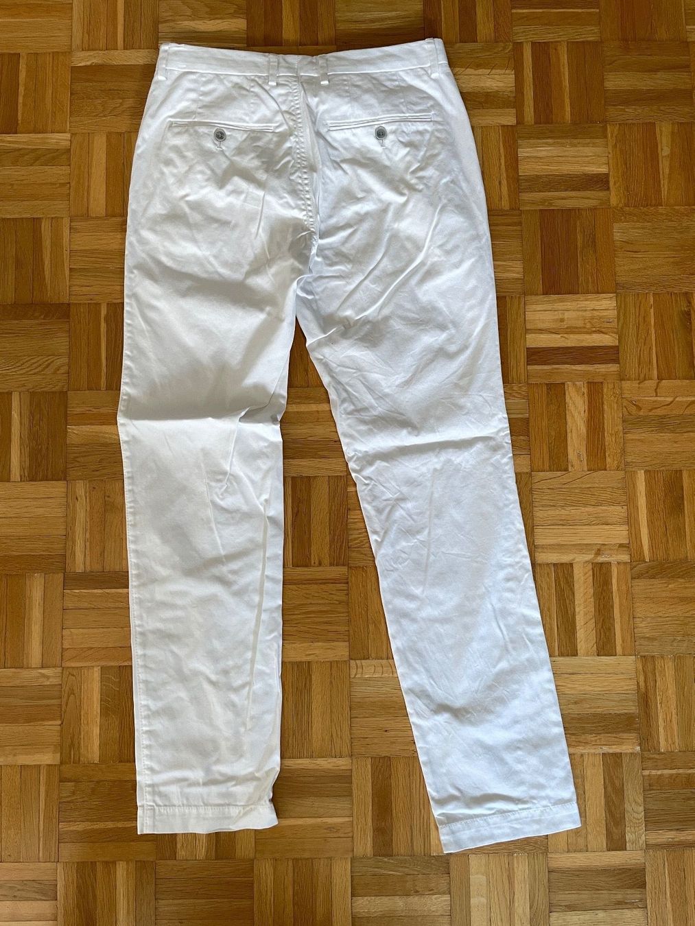 Hugo Boss Pantaloni: Boss Sommerhose weiss 46 – Usato da Au ZH venduto da swissmatchpoint