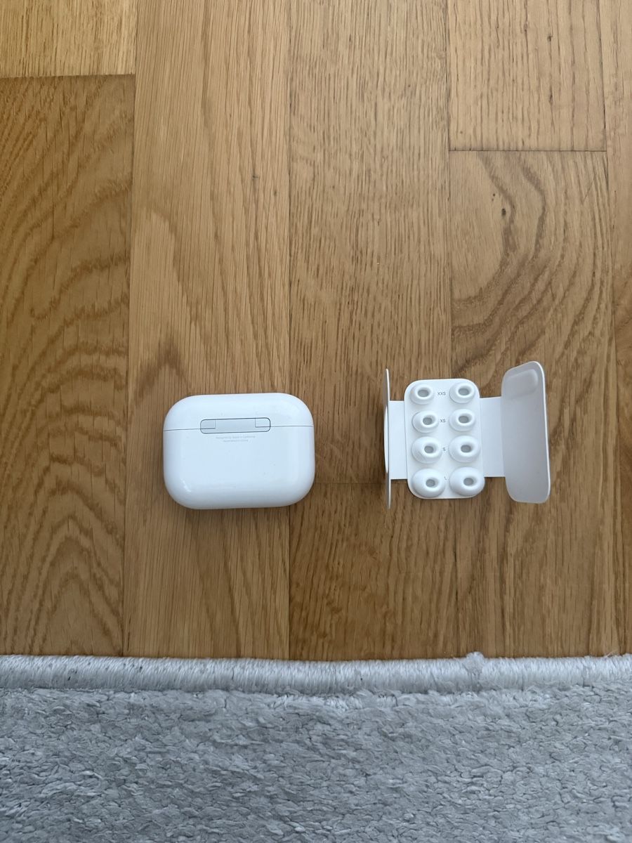 Apple Casques audio: Airpods Pro 3 – D'occasion à Neuenkirch par Flamur.08 1