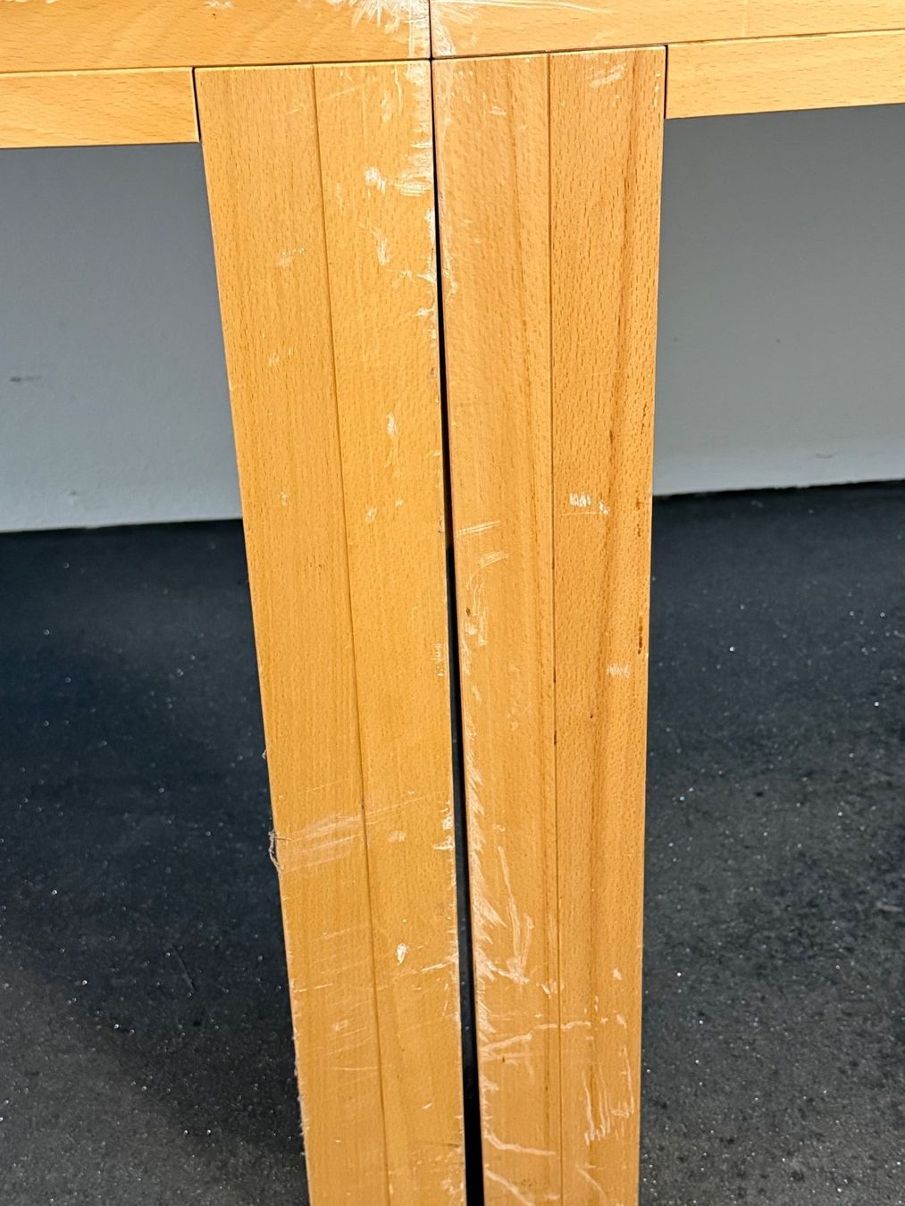 Tavoli: Grosser Holztisch – Usato da Emmenbrücke venduto da Cookie07 2