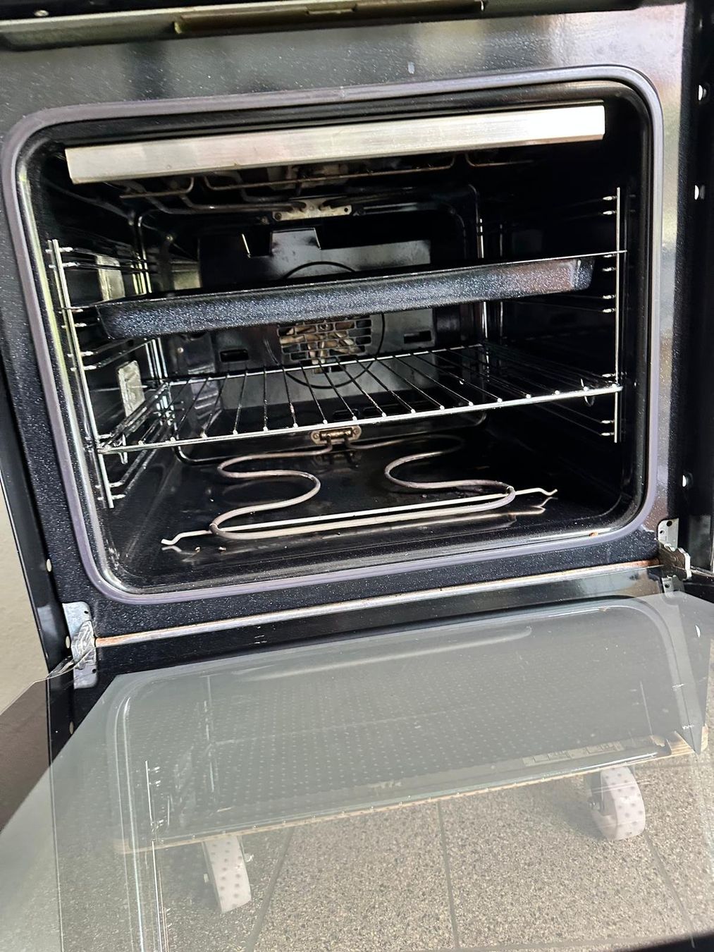 V-Zug Forni: Backofen mit Glaskeramik V-ZUG – Usato da Spreitenbach venduto da Space_X 4
