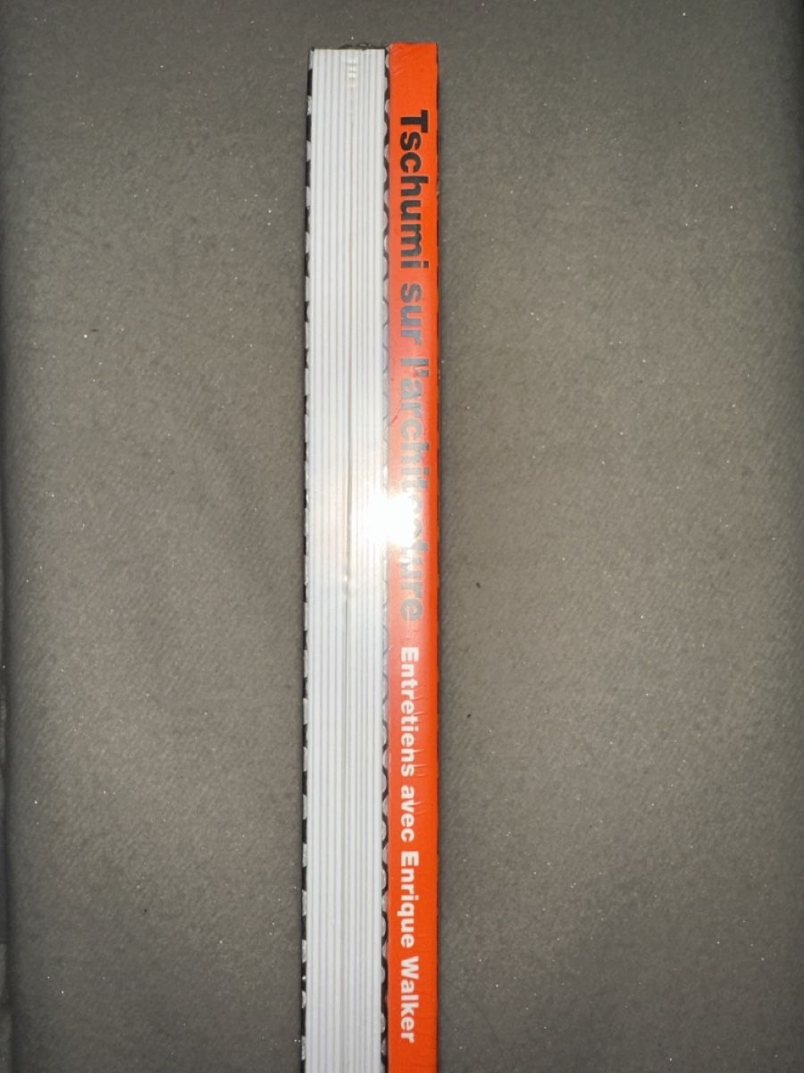 Libri: Tschumi on Architecture Conversation with E. Walker – Nuovo e nell'imballaggio originale da Bern venduto da schnupka 3