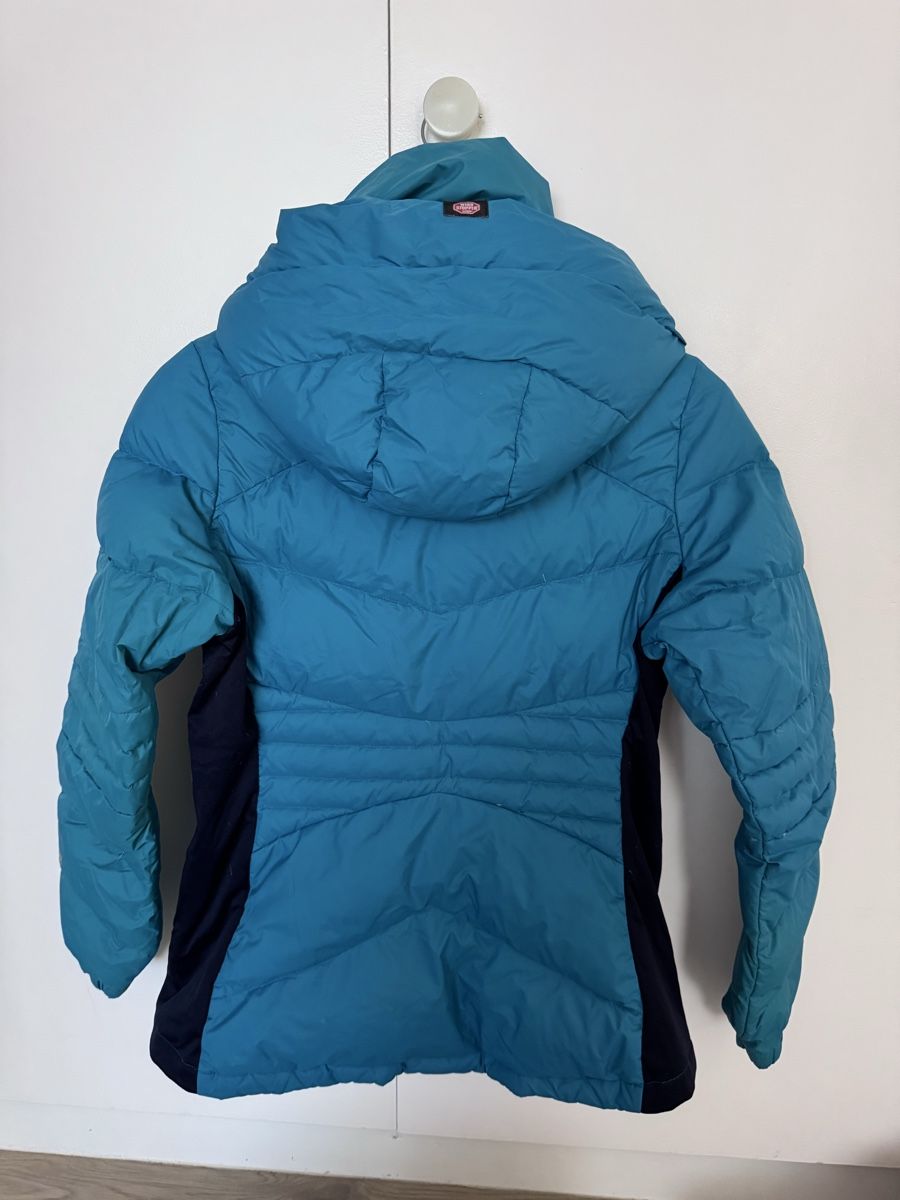 Head Vestes: HEAD Daunenjacke  – D'occasion à Gossau SG par EMK230815 1