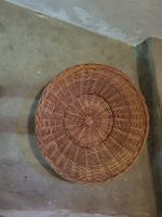 Korb rund Rattan Handarbeit Durchmesser ca. 40 cm guter Zust