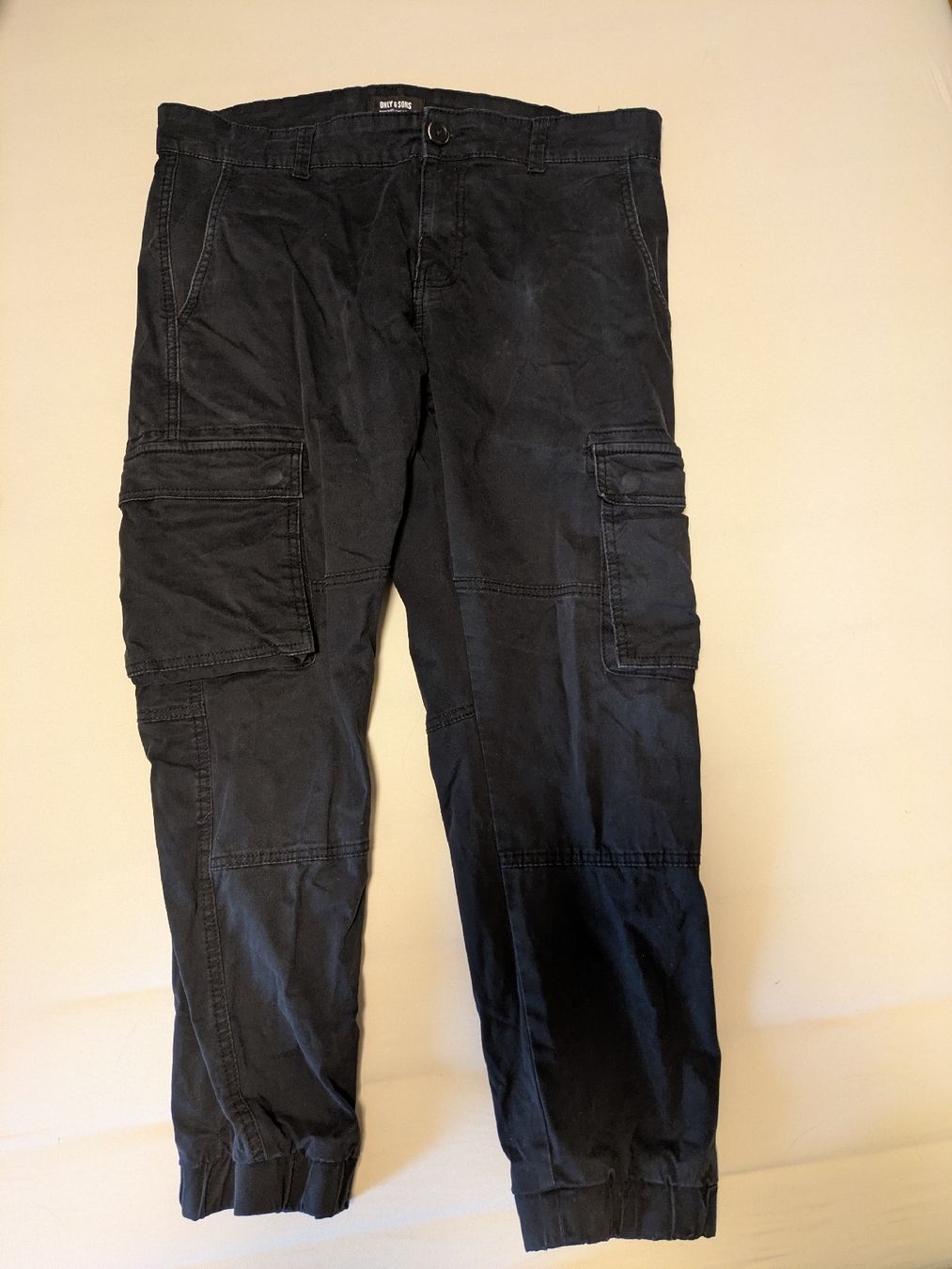Lotti di vestiti: 3 Hosen Gr. 32-34/30 – Usato da Bottmingen venduto da HyperionFalls 2