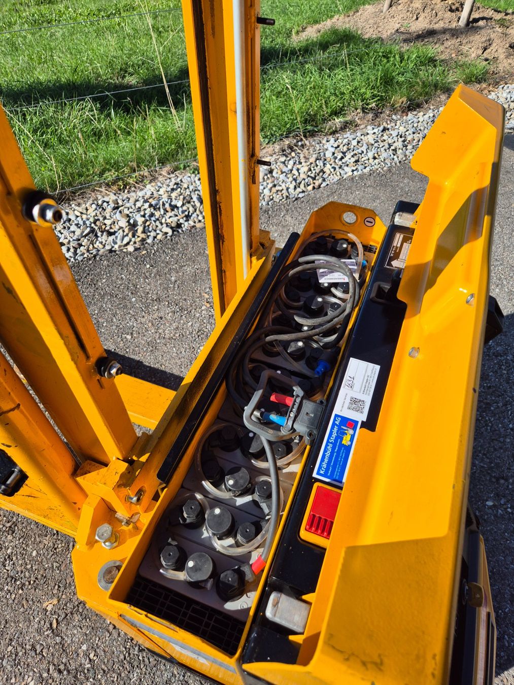Jungheinrich Carrelli elevatori e a forche: 🚨Jungheinrich Deichselstapler TRIPLEX UND Initialhub❗ – Usato da Steffisburg venduto da Forkliftpower 5