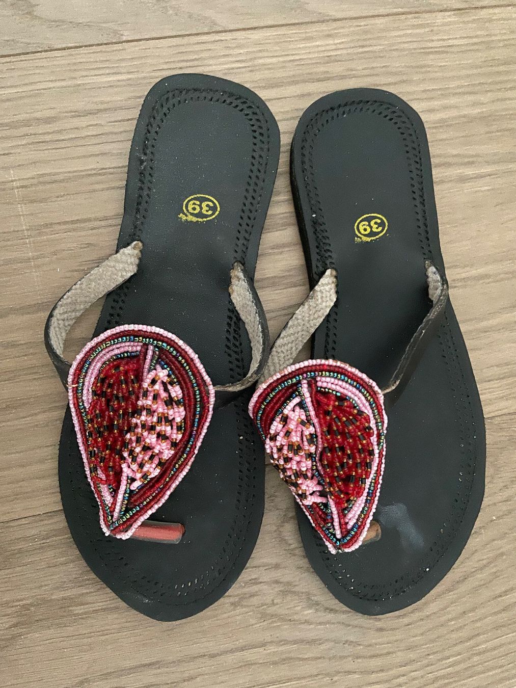 Scarpe da donna: Tolle Schuhe 39 – Usato da Neuwilen venduto da bobbel01