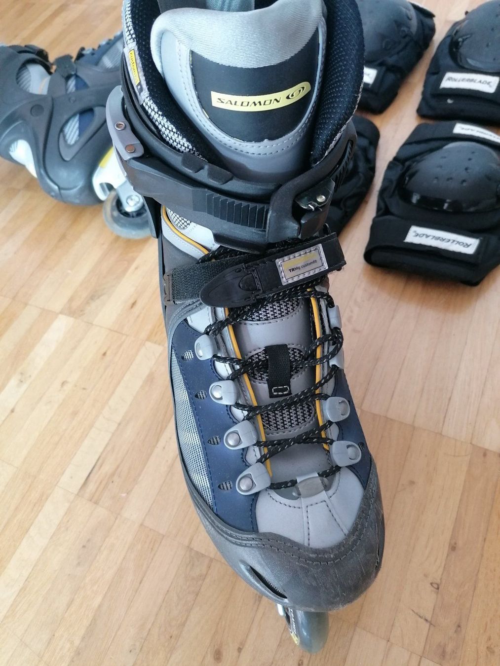 Salomon Pattini in linea & Pattini a rotelle: Salomon Rollerblades – Usato da Oberglatt ZH venduto da Hamilton 1