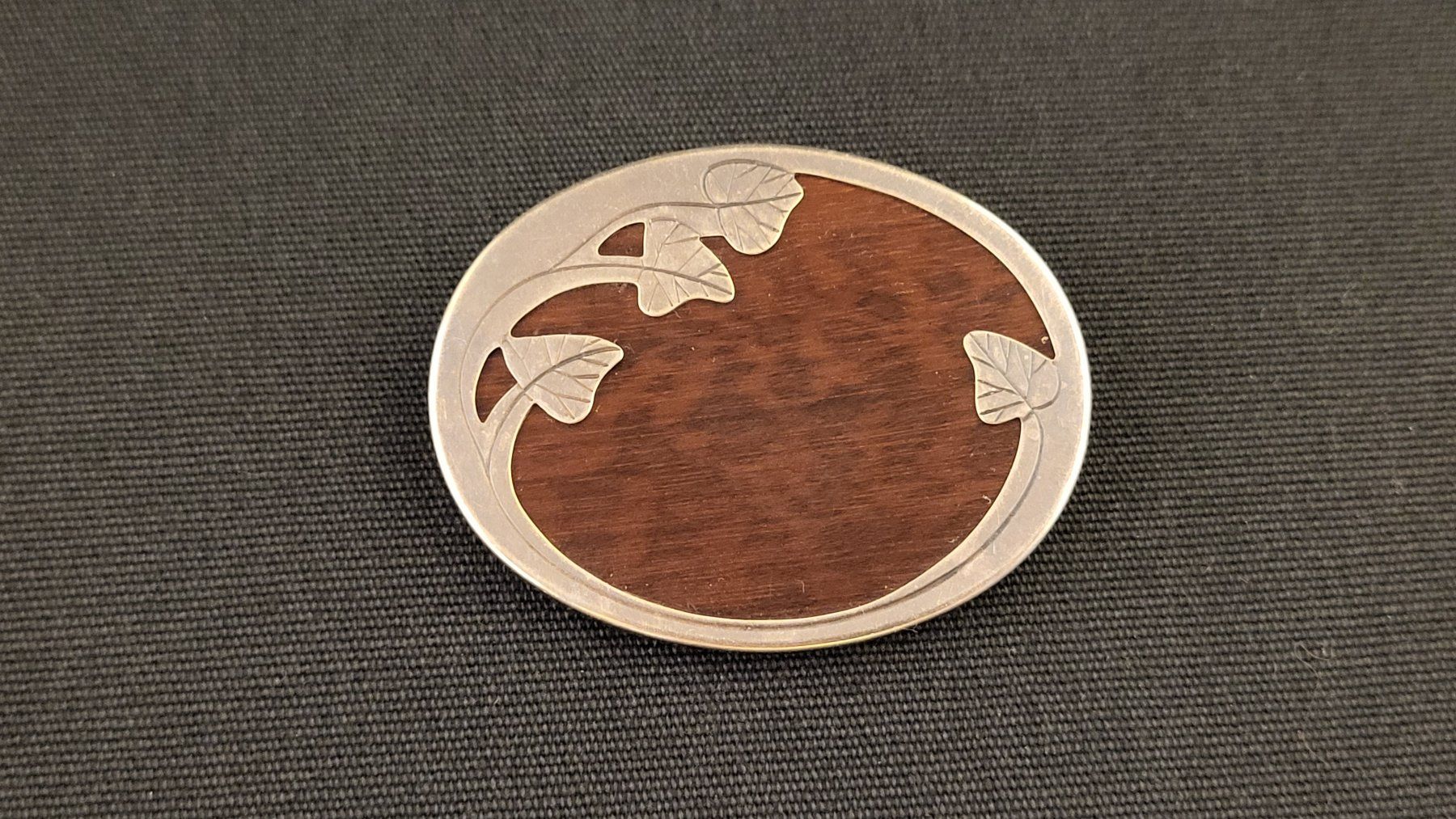 Spille & Fermagli: Jugendstil-Brosche UHLIG – Usato da Basel venduto da spinne02