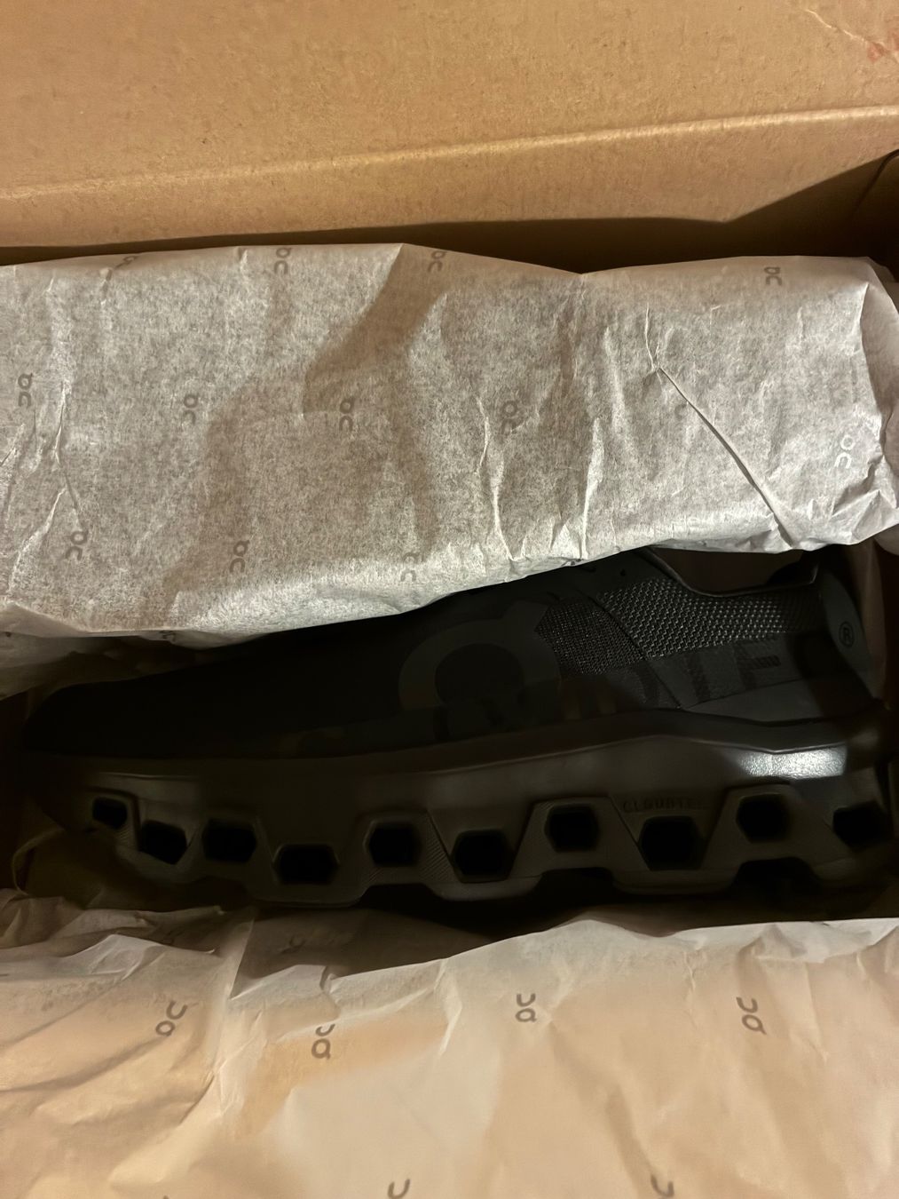 On Scarpe da uomo: 1 Paar On Schuhe Schwarz Cloudmonster – Nuovo e nell'imballaggio originale da Basel venduto da fairdeal061