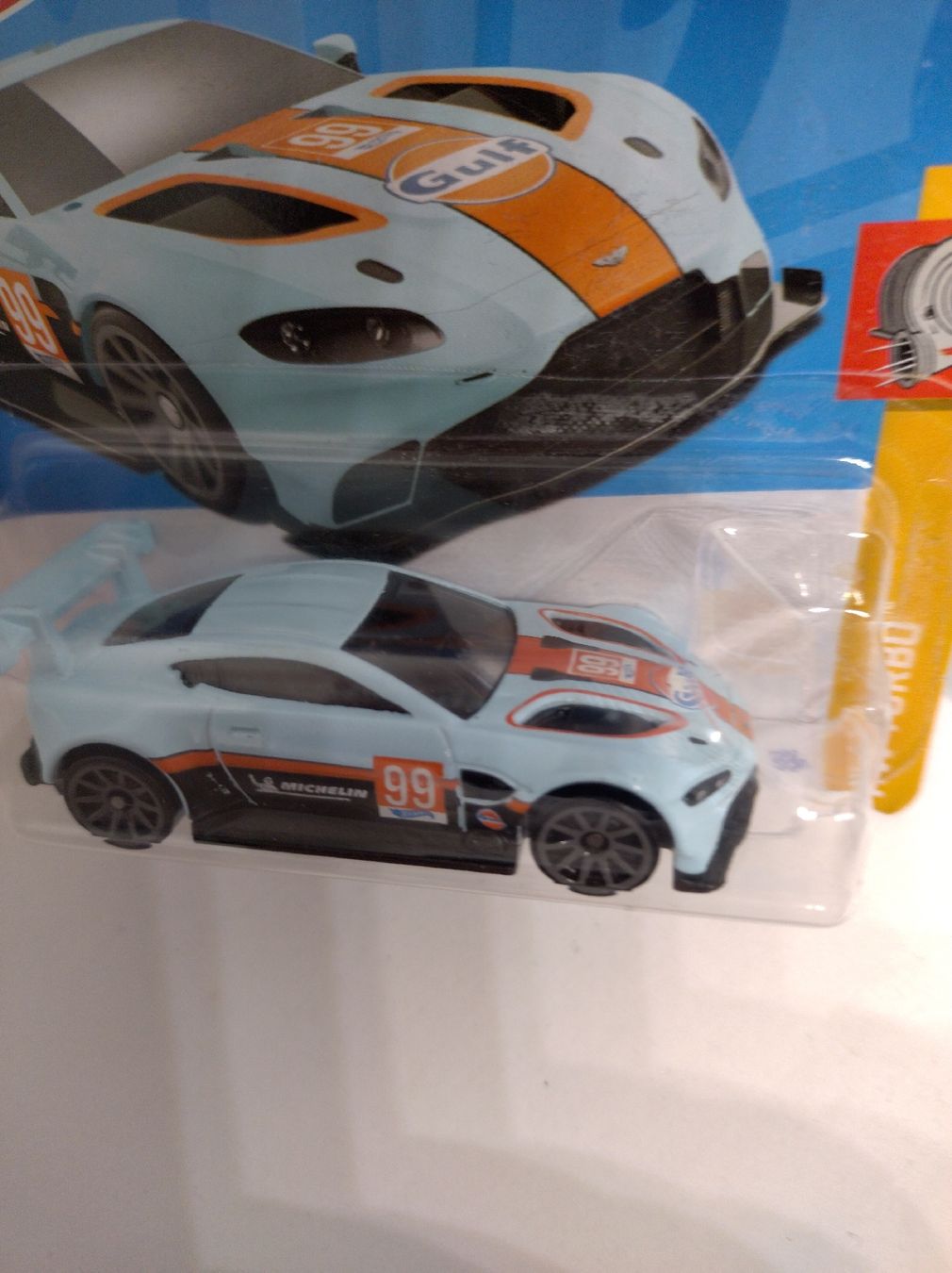 Hot Wheels Modellini d'auto: Aston Martin Vantage GTE "Gulf" – Nuovo e nell'imballaggio originale da La Chaux-de-Fonds venduto da Pierrot8404 1