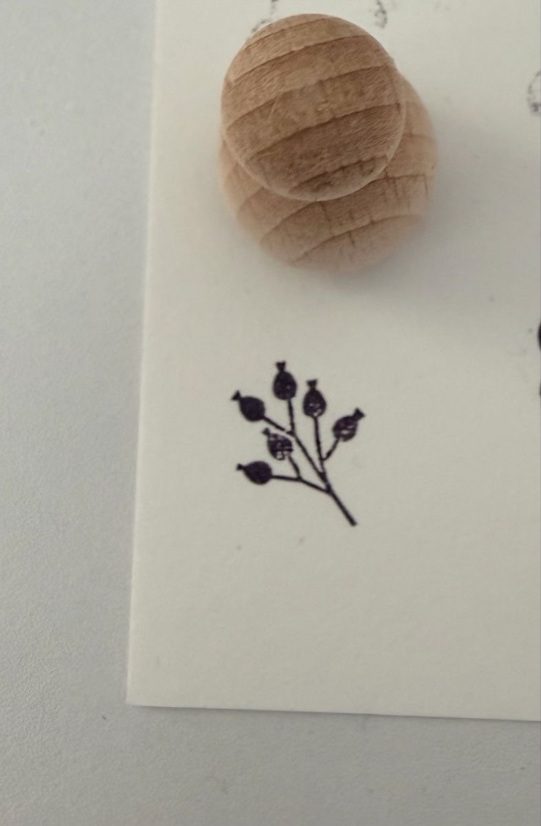 Stempel: Rubber stamp with berry branch design – Gebraucht aus Thun von dar_fz6y