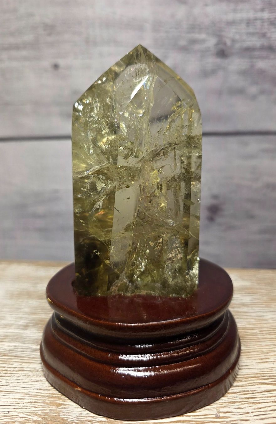 Mineralien & Heilsteine: Top Citrin Obelisk 368g – Neu und originalverpackt aus Matzingen von Shay_Crystalz