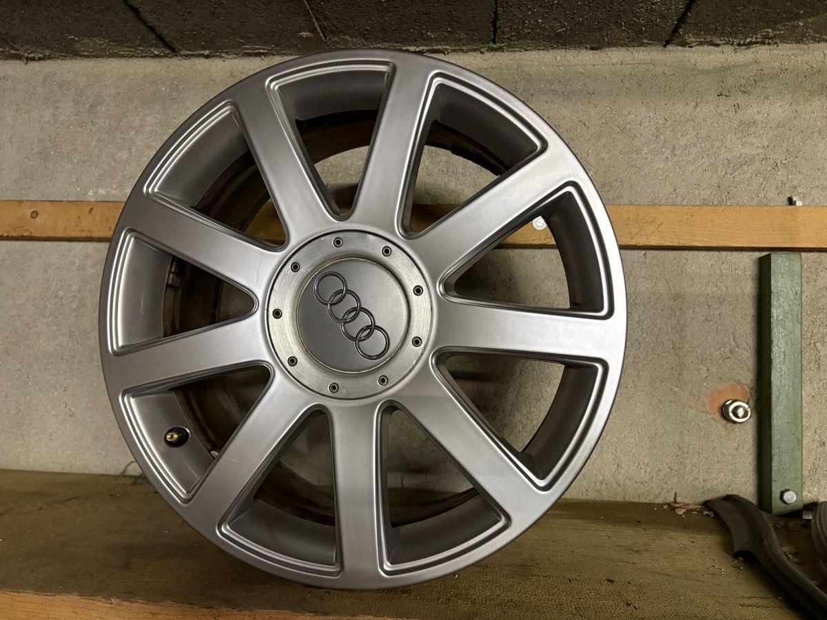 Audi Felgen: Jantes Audi 17 pouces  5x100 – Gebraucht aus Fleurier von gas_vf5g 1