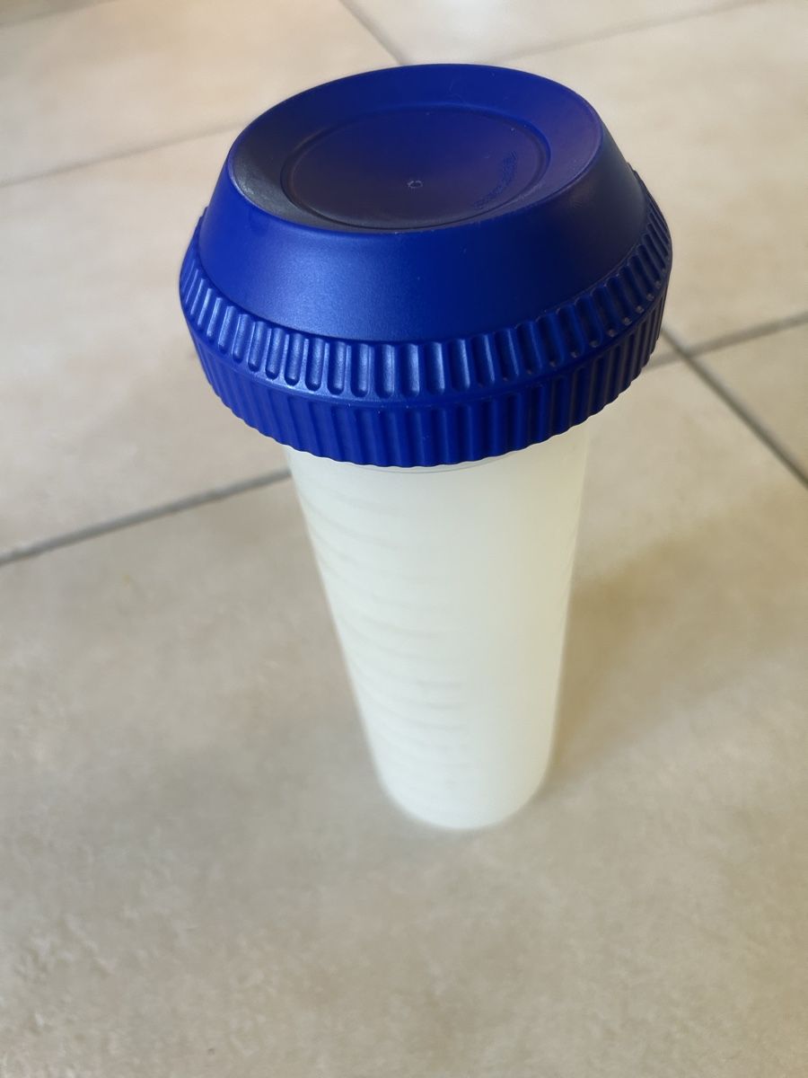 Tupperware Behälter & Ähnliches: Vintage Tupperware XL Quick-Shaker 700ml – Gebraucht aus Wallisellen von Aurorasun 1