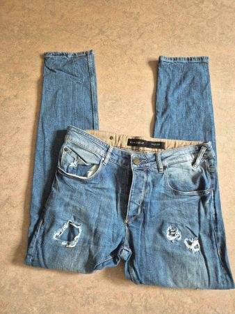 JEANS HOSE GABBA 40 L USED LOOK,  TOP ZU SHIRT PULLOVER