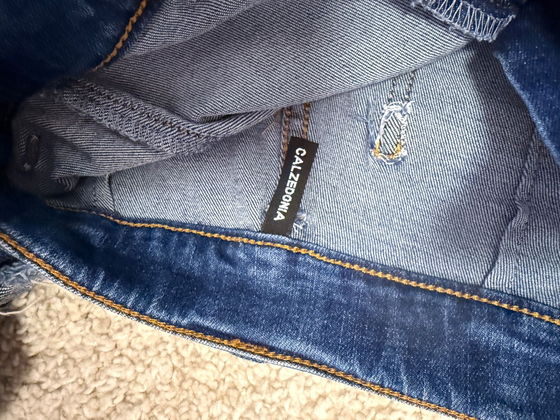 Calzedonia Hosen: Mädchen jeans grösse 110 – Gebraucht aus Embrach von vas_fky8 2
