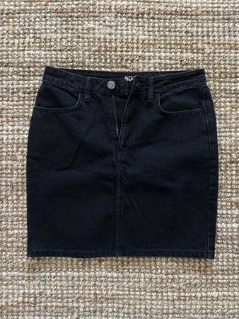 BDG schwarzer Jeansrock