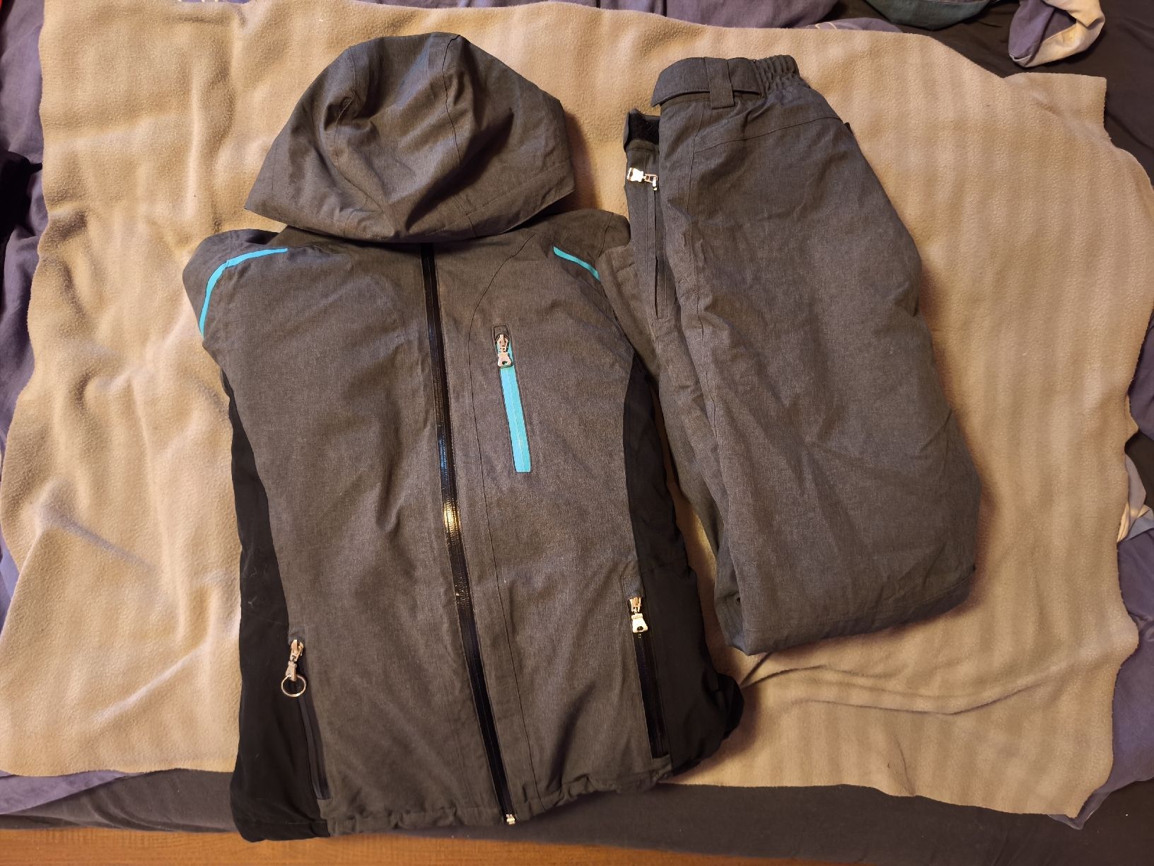 Mckinley Giacche: Skidress McKinley – Usato da Subingen venduto da MZubi