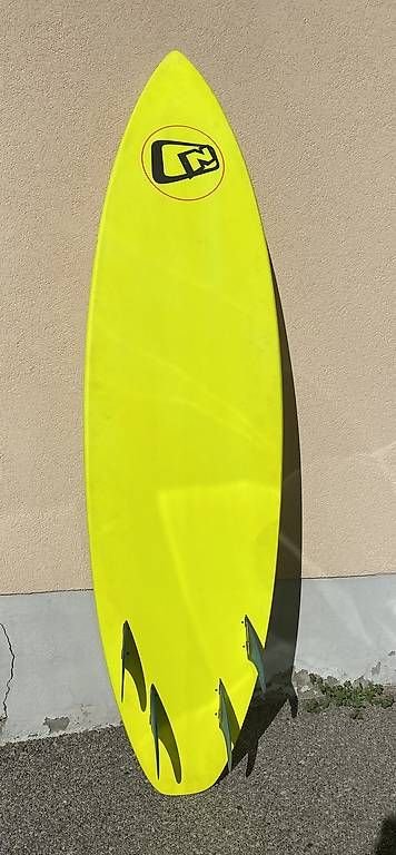 Planches de surf: Kitesurfboard Newind 5 11 – D'occasion à Zürich par gabrielezanni 1