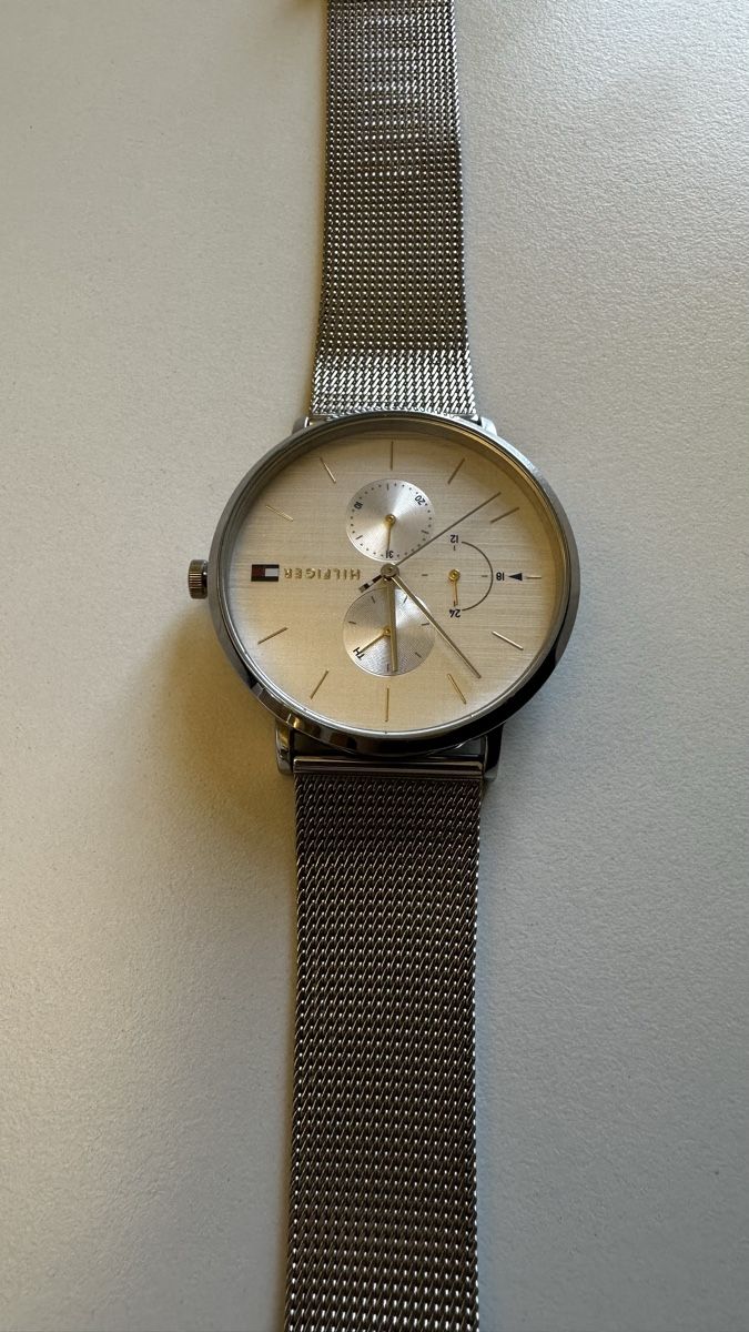 Tommy Hilfiger Orologi: Montre Tommy Hilfiger – Usato da Villars-sur-Glâne venduto da mer_wgr8 2