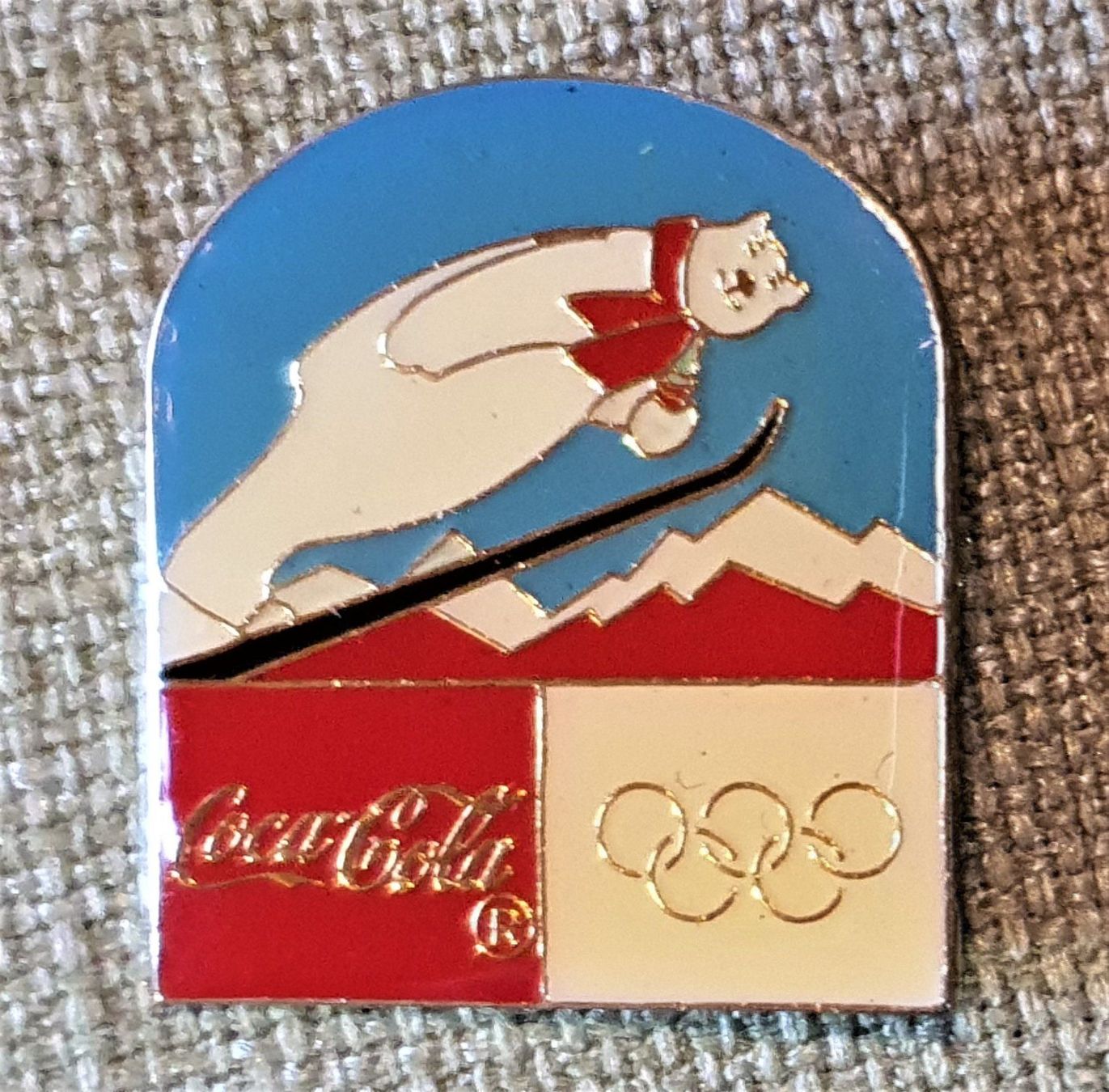 Placchette & Badge: H981 - Pin Coca Cola Eisbär Olympiade – Usato da Reinach BL venduto da Boston-Verkauf