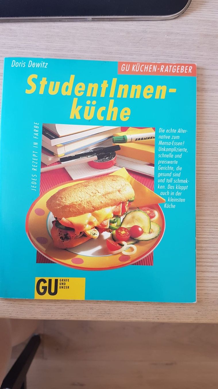 Libri: Kochbuch Studentinnenküche einfache Rezepte - GRATIS – Usato da Spiegel b. Bern venduto da sus_xj97